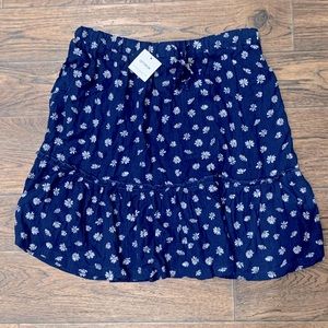 NWT Cotton On Daisy Mini Skirt